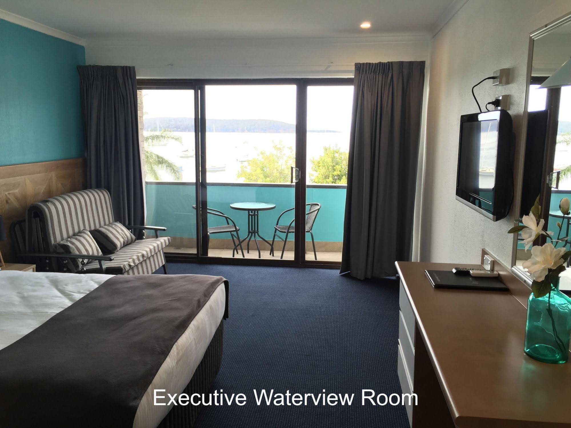 Mariners On The Waterfront Batemans Bay Exterior foto